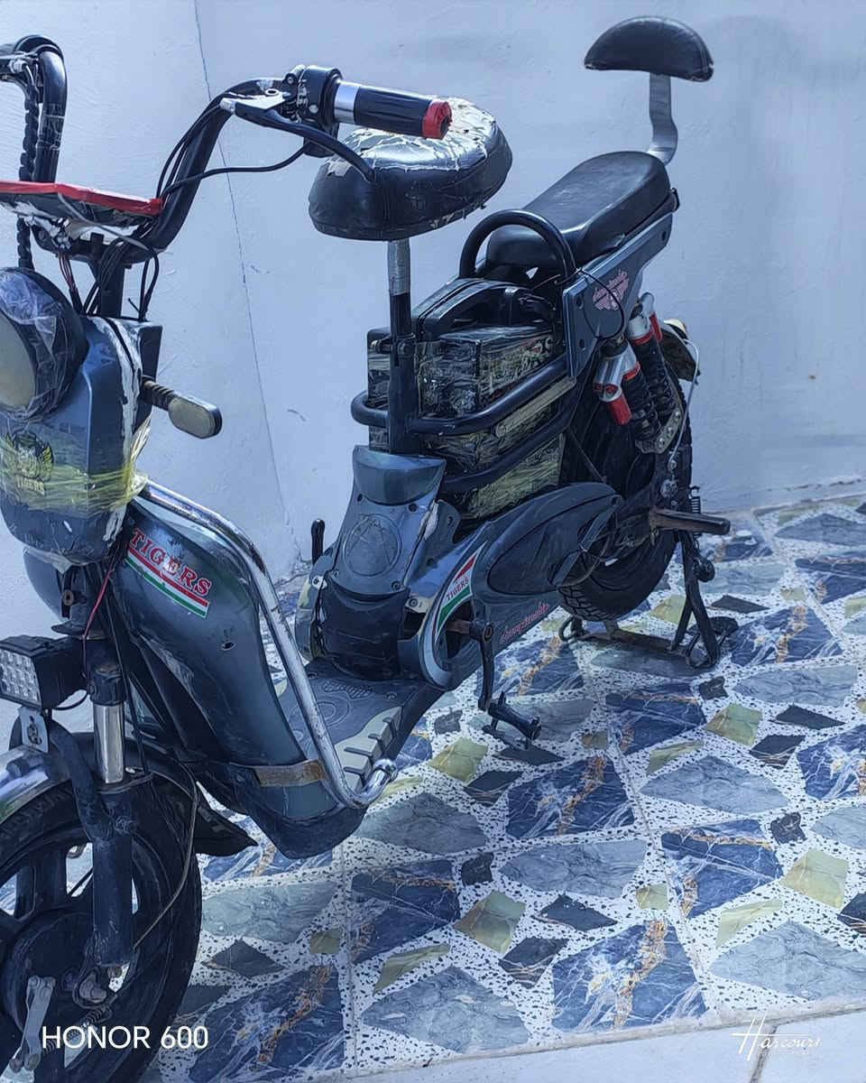 ماطور شحن • بطاريات جديده • شغال فول