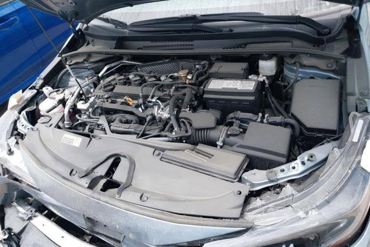 كورلا وارد امريكي معوقين رقم بابل باسم والدتي بعد ٣ سنوات وتصير حرة ماشية 37 الف حادث موضح بالصور بارد بالبنيد وسحب الحوض وبالعراق بيها ضربة بالباب بدون تصليح  السعر ١٤٠ للاتصال ***********

