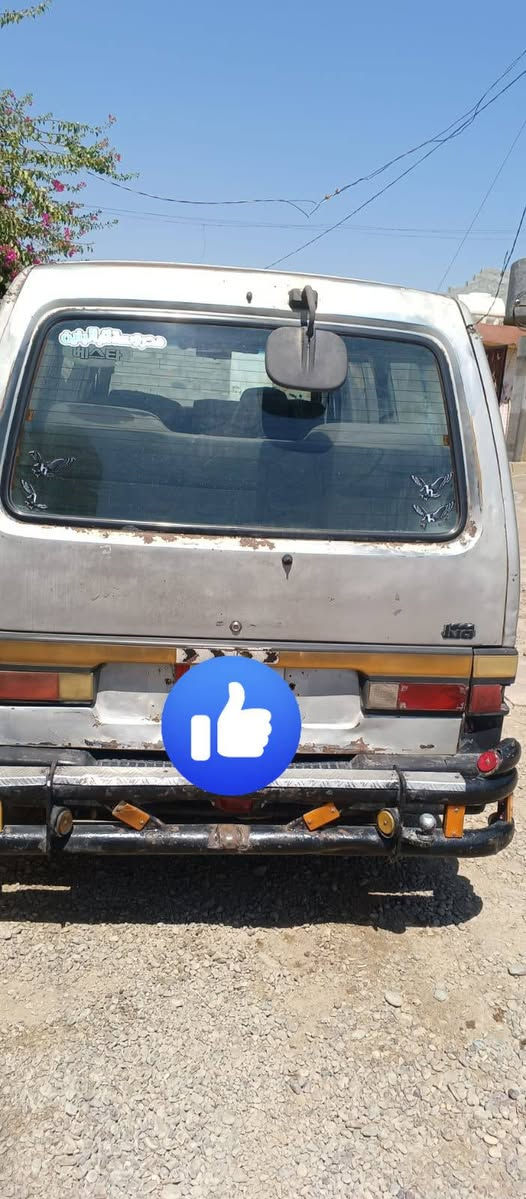 السلام عليكم سيارة بستا موديل94 جاهزة من كلشي السعر 22 وبيها مجال الرقم ***********

