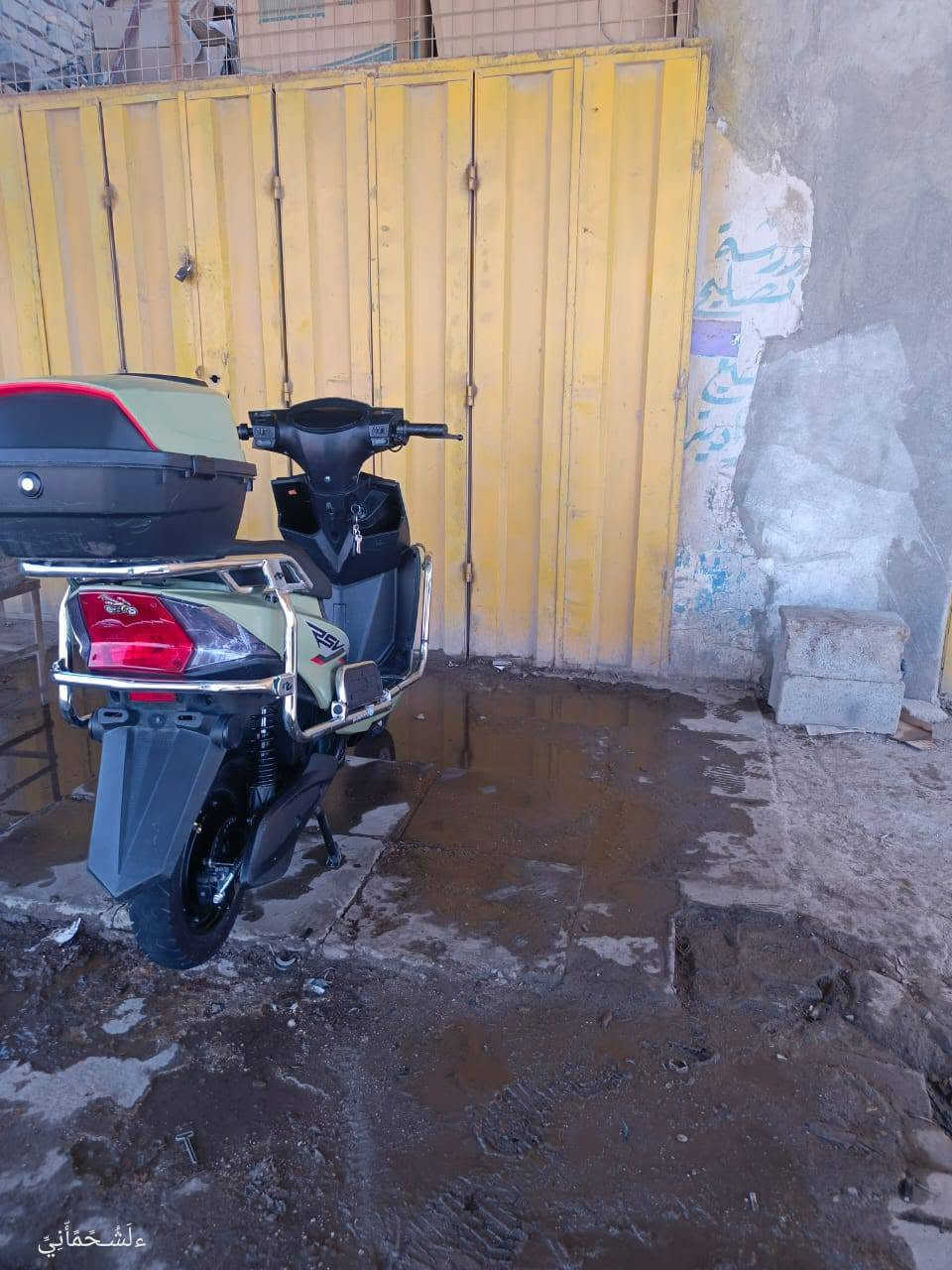 مراوس بماكس حسب لقناعة
مكان رميثة
لرقم/***********
دراجة شحن zs ملف2000 لفولتية72 سرعة حقيقي80 لايت عالي ناصي زنون اشاير يمنة يسرة بك لايت سكن لد لدراجة جديدة وما ماشية صار 4شهر طالعة من لشركة دراجة نظافة فول شوفت عينك
