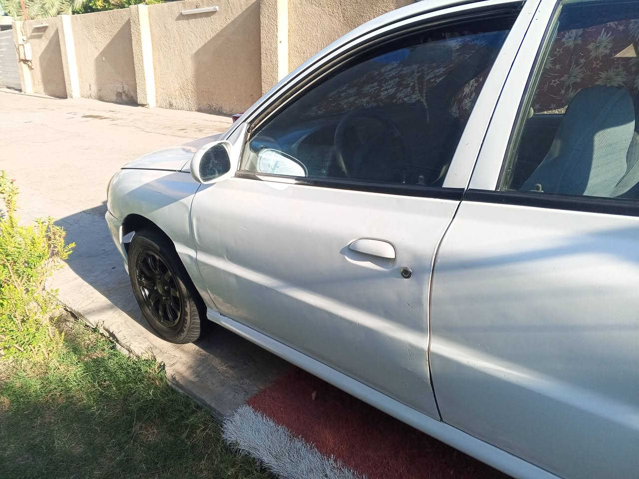 مرحباً شباب عندي كيا ريو موديل 2000 رقم بغداد دولي اسمي تبريد ثلج مكينه بيه شويه بخار  صدر جديد تخم تاير جديد صبغ عام مكان سياره بل تاجي سعر 38 ***********
