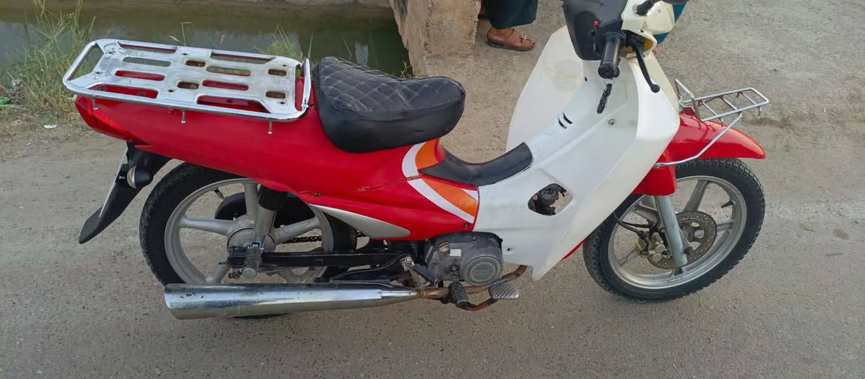 السلام عليكم سرفيز  للبيع مكفول جديد مستعجل على بيعته موطور
نضيف وحلو مرتب كهربائيات كله شغاله السعر 500
وبي مجال ***********
