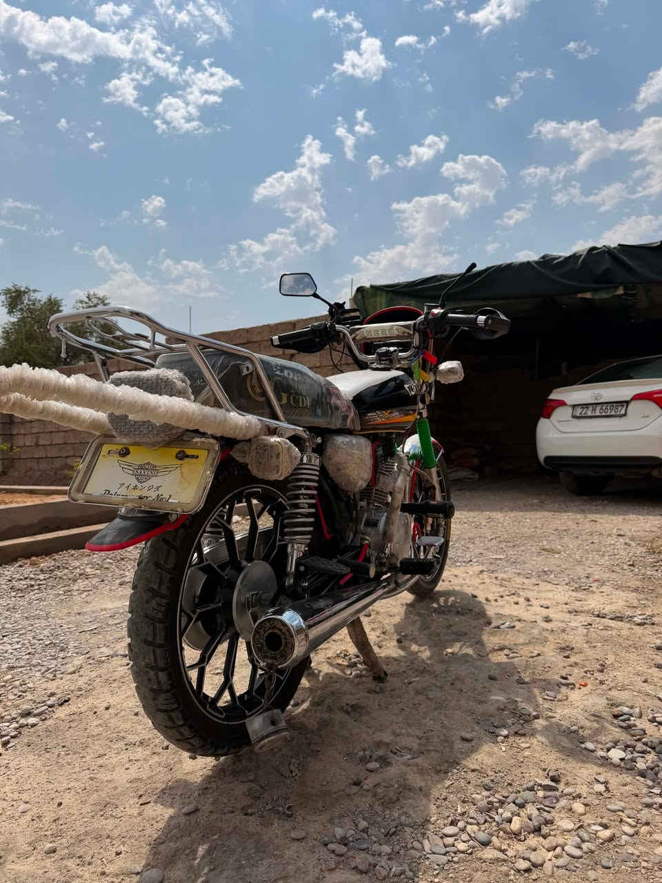 السلام عليكم 
موطور سونك موديل(24)✅محرك مامفتوح شرط ✅ محرك( 200)✅  نضيف تواير جدد ✅كهربائية كلها شغاله✅السعر( 775)✅وبي مجال حك جيتك ✅.         الشراي يجي خاص ✅✔️ 
الاتصال على الرقم ((***********))  الخاص مفتوح

