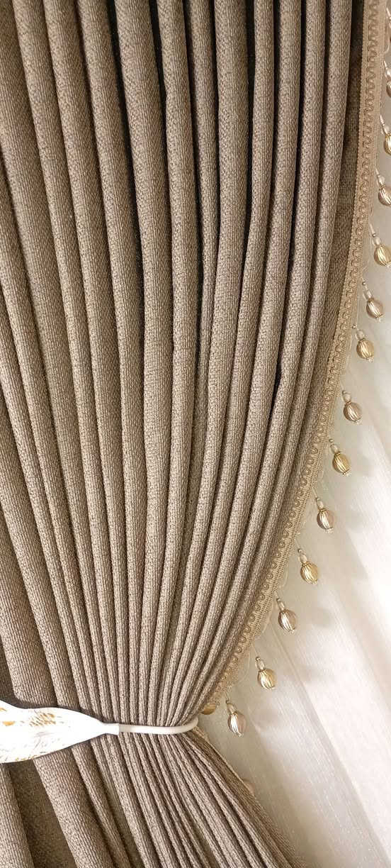 ستائر • عرض ١٫٥م • ارتفاع ٣م١٠