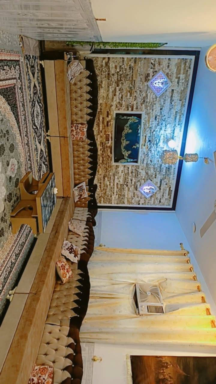 🔅 دار  للــــــبـيــع طابقين  بناء 2019🔅🔆
⚜️ طـابــو  زراعي سند 25 🪐
⚜️ العنــــوان ⚜️  المحاويل  // بدايه مدخل منطقه الفنديه 
🔆  الــتـــفـــــاصـيــــل  🔆
طابوك  جمهوري صب مسلح 
ارضيه كرانيت
المساحه 250 متر 
⚜️الــواجـهـــة 12.5متر 
النــــــــــــــزال 20 متر 
وماء وكهرباء واناره 
 4 غرف نوم صاله استقبال ومطبــــــــخ ومجمــــــــع صحيـــــــــات داخلي وخارجي 
السعر 120 مليون فقط 

⚜️⚜️⚜️⚜️⚜️⚜️⚜️        
((للاستفســار مراجعـة  المكتب او الأتصال على الأرقام.🟡🟡📞📞📞♾
*********** 🔆📞
***********

