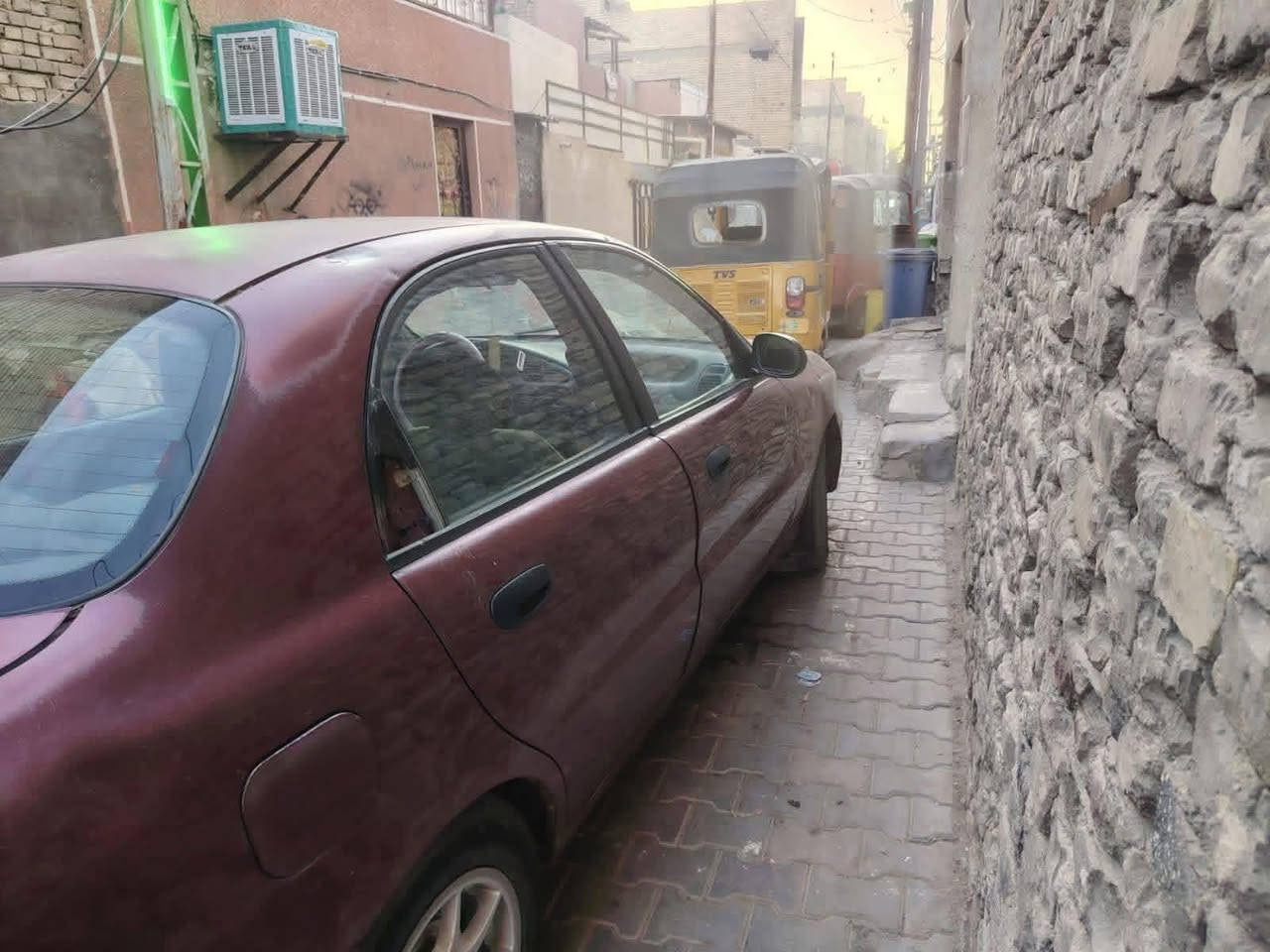دايو لانوس موديل 96 كير عادي مكينه بيها بوش رقم انبار انكليزي باسمي بلاديه مابيها تبديل ولا ضربه لاصبغ السعر 20قفل مدينة الصدر ***********
