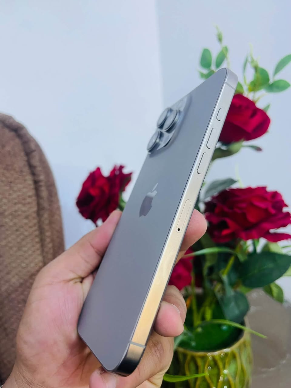 ايفون ١٦ برو ماكس • ٢٥٦ • بطارية ٩٠٪