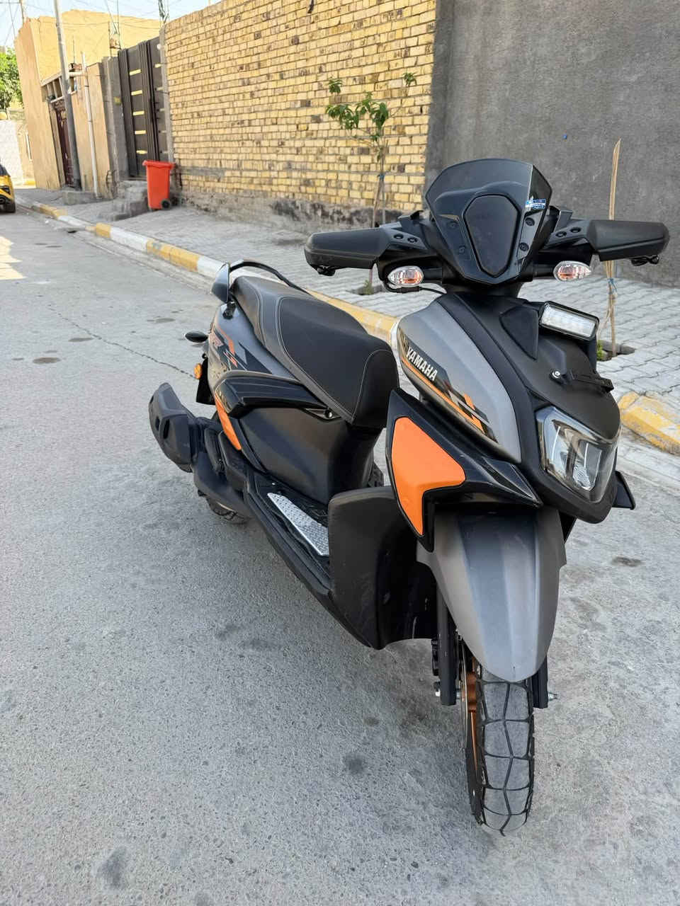 السلام عليكم 
ZR البيـع
مديل 26
ماشية 400
دراجه شوفت عينكم جديده 
رقم الهاتف *********** ♥️
