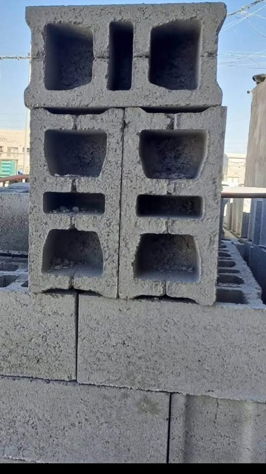 شركه البصره لتجهيز كافه أنواع المواد للبناء 
ثرمستون الوطنيه الكبسه 340
ثرمستون الحوشان الكبسه 320
ثرمستون بلد سلام الكبسه 310
ثرمستون شمس البصره الكبسه 325
بلوك بحص درجى أولى الالف 650
بلوك خشانه درجى ثانيه الالف 580
كافه أنواع طابوق 
طابوق الأمير الالف 200
طابوق الراشد الالف 190
طابوق الضحى الالف 175
يوجد ثرمستون قياسات للعكاده والقواطع 
يوجد خدمه توصيل.  🚚 كرين نقل وتصعيد 
***********
***********
