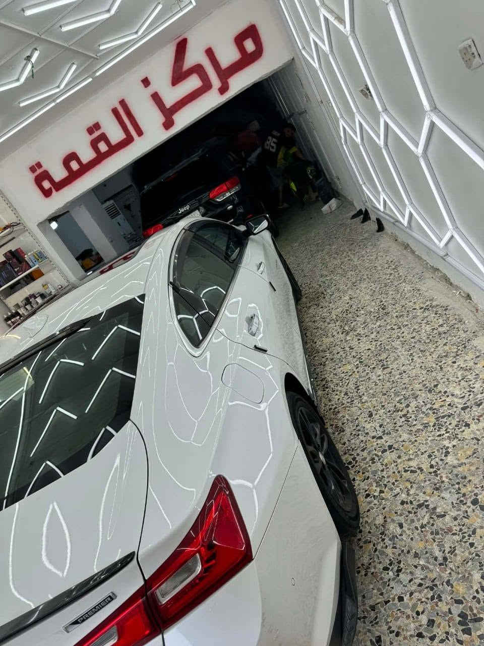 ماليبو 2017 محدثة 2024
رقم سليمانية محرك 2000 تيربو
بريمر اعلى فئة 1\1
فول مواصفات للاخير
 ويل حجم 17
 سقف بانوراما سلايد 
 داتا شو + تحذير
كشنات جلد وكهرباء السائق والراكب 
كشنات خزن ميموري 3 وضعيات مع وضعيه الخروج السهل 
تبريد كشنات مع تدفئه كشنات
 العداد ديجتل ليزري 
شاشه وسطية مع نظام كار بلي مع نظام ملاحه
نظام  تبريد بيانو شاشه + مناخ منفصل السائق والراكب 
ستيرن هيتر 
سستم صوت 🔊 من شركة Bose الالمانيه مع امبلي فاير دمام 
10 سماعات
اناره داخليه مخفيه ومحيطية بداخل السياره
 بجم زنون بلاد مع لايت داينمك مع لايت اوتو عالي عند عدم روؤيه
حساس مطر اوتو + مراية عاكسة للضوء  ذكية
مري قلاب عند الرجوع للخلف R + كامرا ونقاط عمياء
تبريد قطعتين 
شحن واير لس+ usb+ typC
السياره مواصفات كلش هوايه
حادث جاملغ وبنيد 
البنيد بلادي بدون صبغ
فقط الجاملغ 
السعر 130
مكان بعقوبة 
***********
