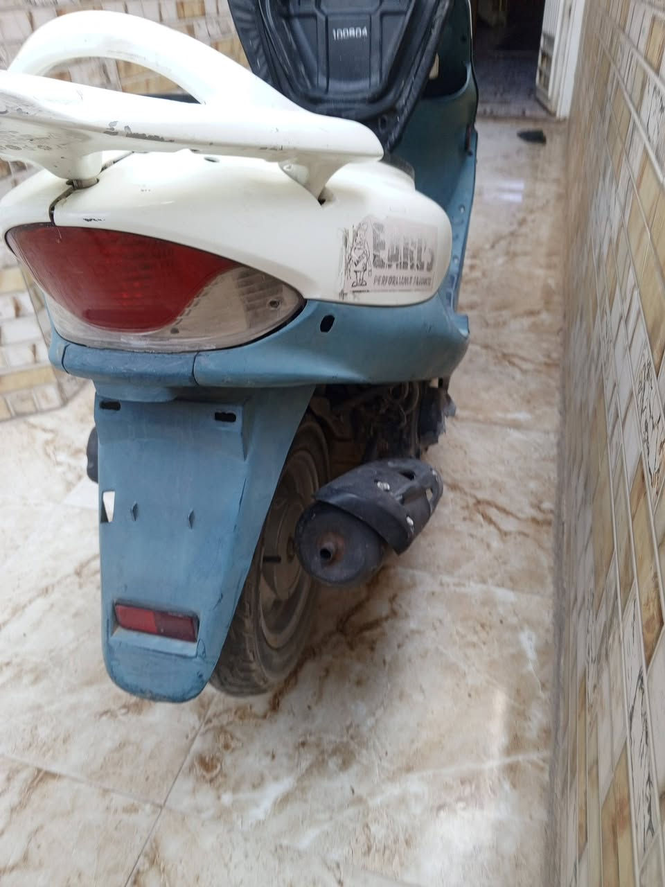 دراجه كامكو نضفه مامفتوحه ماعرف السعر قيم وخضه بيع مستعجل ذي قار شطره ***********متواجد وت ساب  وعل خط قيم وخذه بس حض وبخت ماعرف بيهن اني
