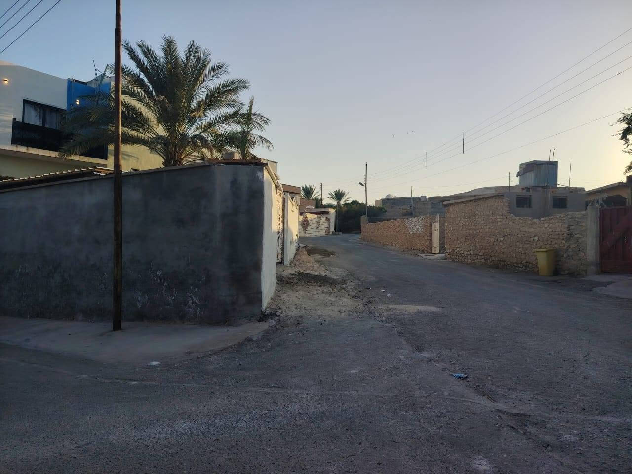 دار للبيع في حديثة خلف الكراج القديم قرب مدرسة الخولة
ركن على شارعين
طابو صرف سنة البناء ٢٠١٤
المساحة /435م
يتكون الدار من طابقين؛
الطابق الاول :
غرفتين نوم+ديوان +هول +مطبخ حار وبارد
وصحيات داخليه و خارجية
ومخزن خارجي+كراج العدد٢
الطابق الثاني::
غرفتين نوم
وصحيات
دار مطبك سيراميك الطابقين
السعر خاص
للاستفسار الاتصال على الرقم
***********
