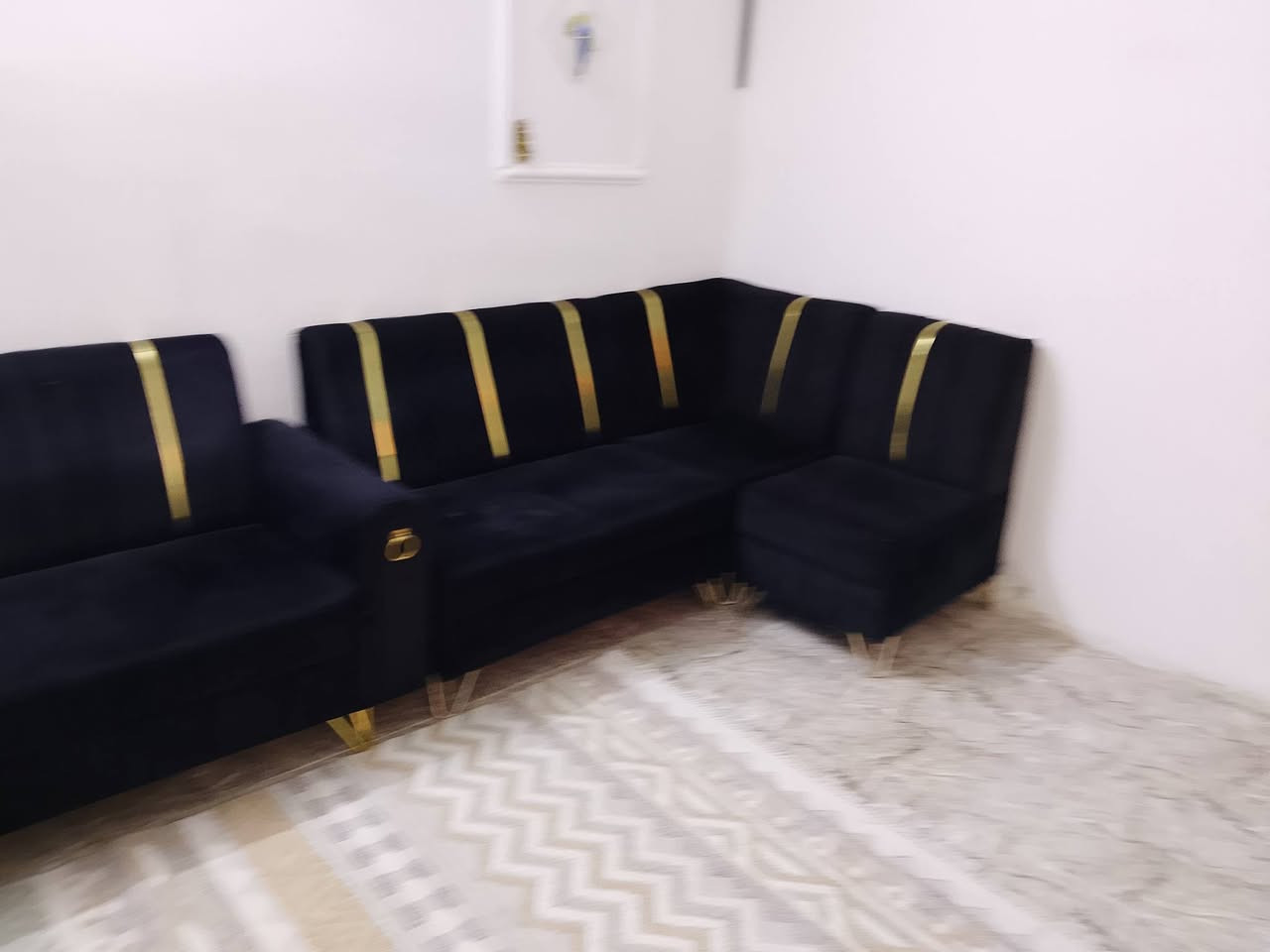 للبيع تخم ديوان
300 الف للاستفسار ***********
