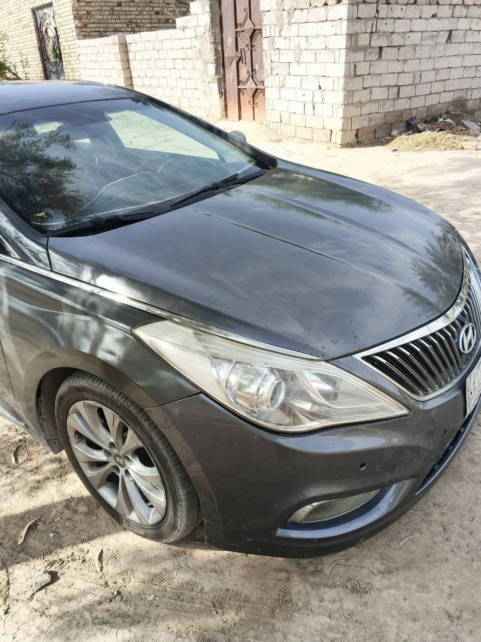 السلام عليكم ازيرا 12 أمريكي جي دي اي بيه 3 قطع صبغ السعر 85 وبيه مجال.
مكينه وكير حداديه وتبريد خير من الله تعال وفحص.
المكان الديوانيه السنيه ***********
