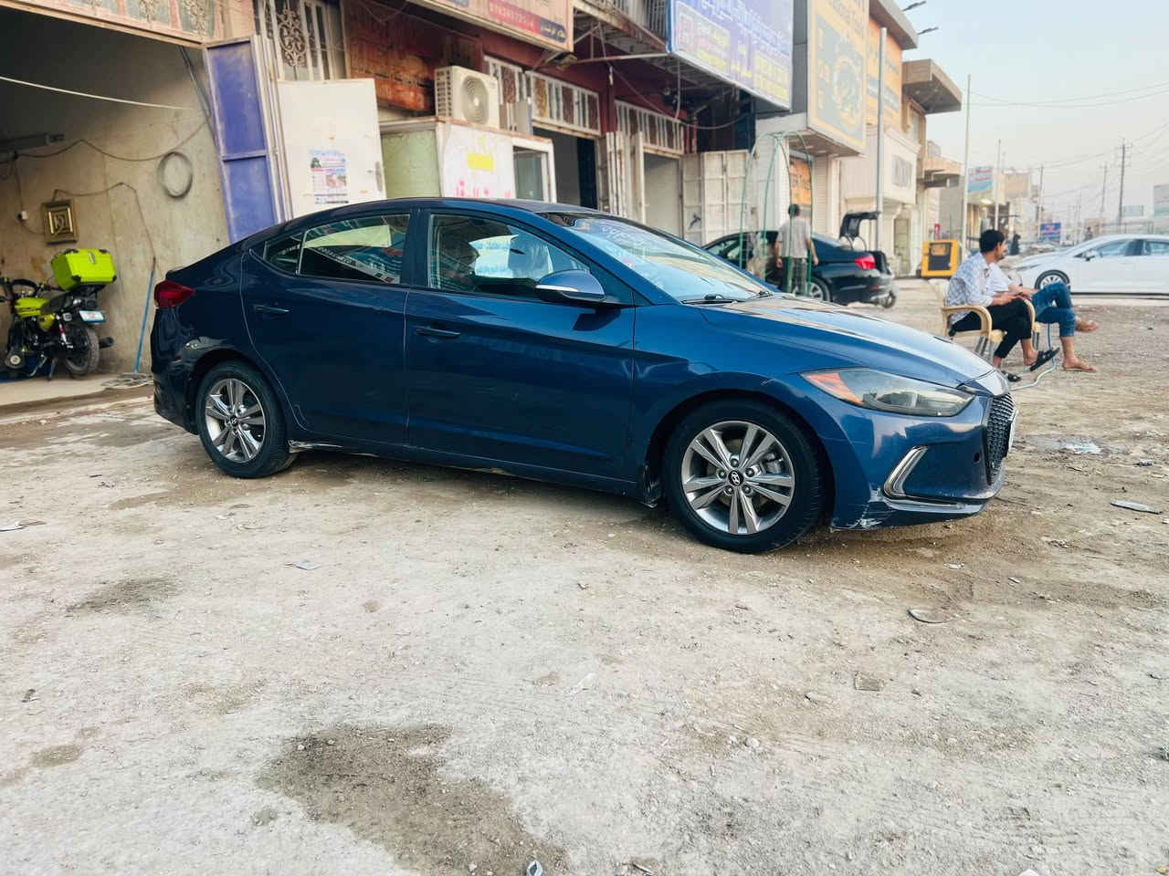 #بيع_مناسب_بيع_سريع
#انسب_سعر_من_ناحية_النضافه
#بيع_او_مراوس #افيو_اوبتراه
#علق_رقم_1_يجيك_السعر_خاص
النوع / هونداي الانتراه 
الموديل/ 2018
عداد المسافه/ 128
الضرر / جاملغ وبنيد 
السونار/ مرفق 
نوع المحرك/ 2000 دوش 
بيه جرد قطعتين سبب تعرض الشمس 
المواصفات/ شاشه كبيره 
رادارات جانبيه 
كشنات تدفئة 
كامره دواره 
تحكم استيرن اربع جهات 
نظام تقليل الوقود 
مانع انزلاق 
تدفئة وتبريد ومكينه وكير مكفولات 
#علق_رقم_1_يجيك_السعر_خاص 
مراوس حسب القناعه افيو او اوبتراه 
الاستفسار ***********
العنوان حله مركز شارع 80 مقابل مول نون
