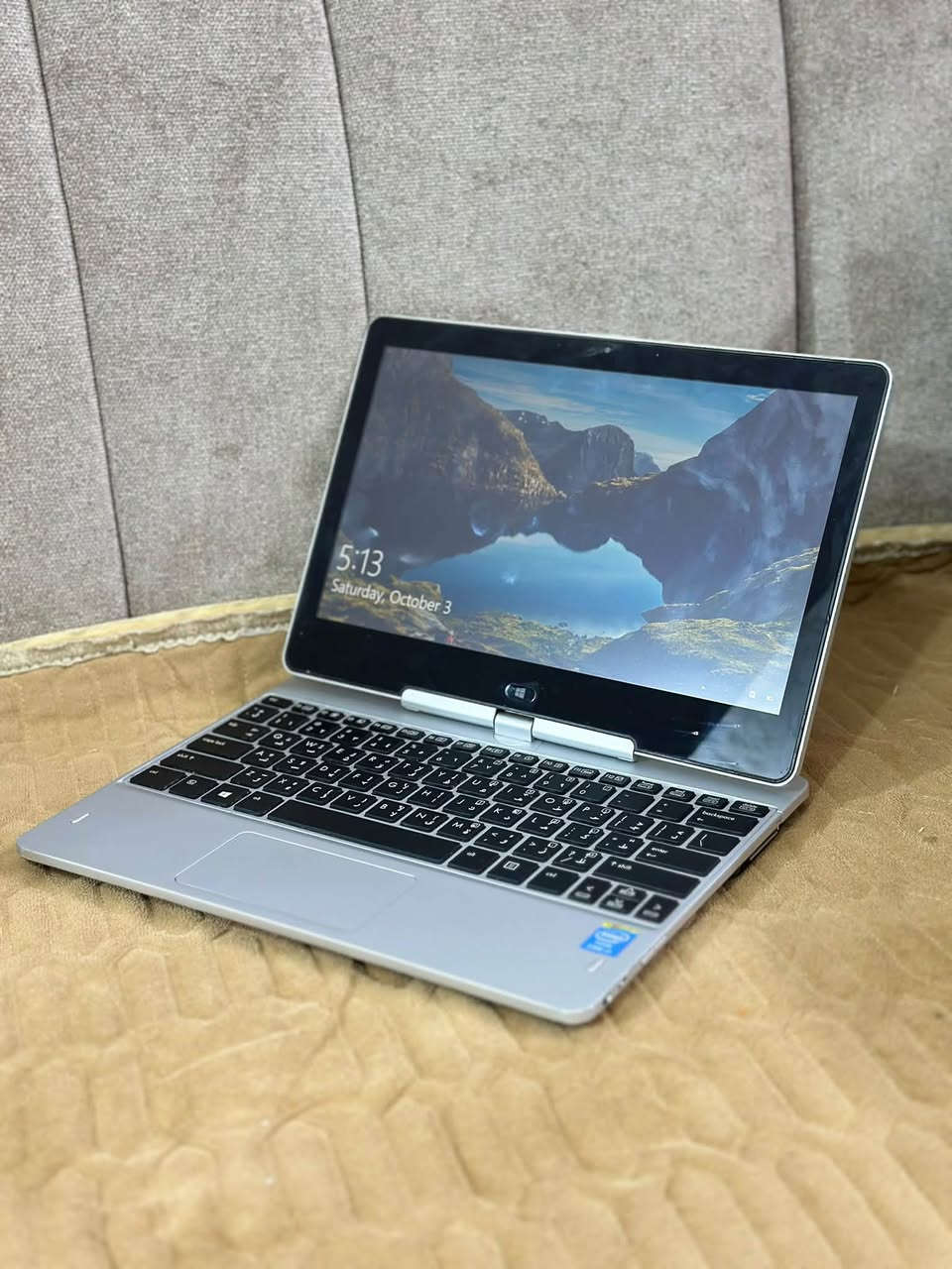 HP EliteBook Revolve • i7-5600U • شاشة لمس