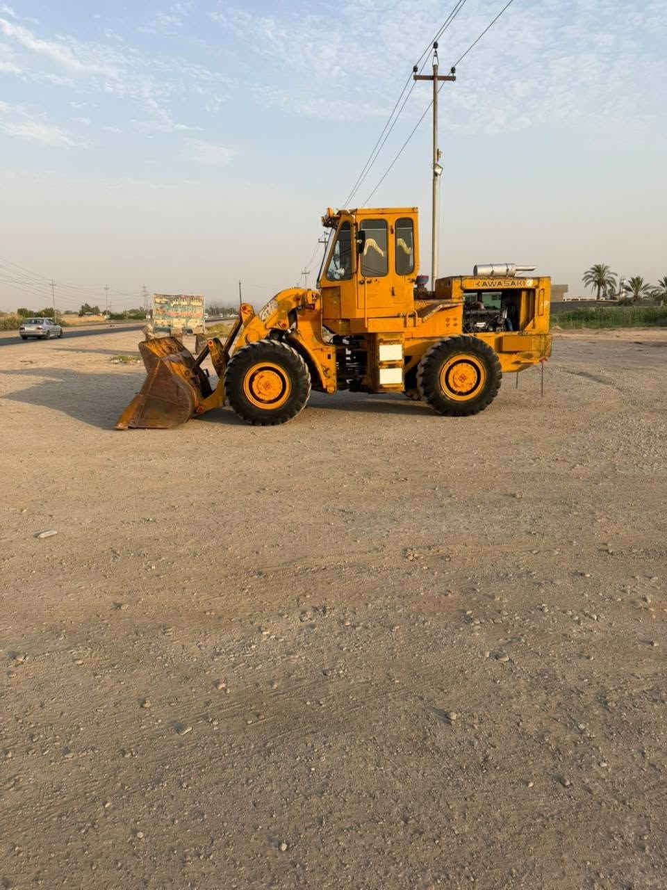 للبيع عادي محرك بي رقم انبار تحويل مباشر بريك 4 صينيه مجفته جديد صدر جديد محرك بل صندوك كهربائيات كله شغاله مكينه منيدك لشغل برغي مابيه نقص ***********//***********
