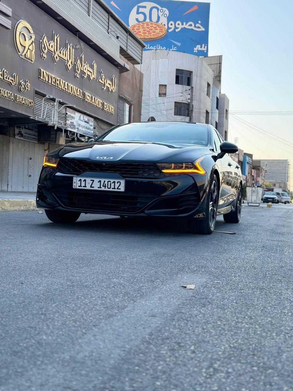 🔥 كيا K5 GT-Line 2023 — فول مواصفات للبيع 🔥
💰 السعر

*$165

* وبيامجال بسيط للجادين

📍 معلومات السيارة

* بغداد

* حرة باسمي

* تحويل ثاني يوم

* ماشية تقريباً 83 ألف كيلو، مو ميل

🚘 المواصفات

* محرك 1600 تيربو

* كير 8 نمر

* بانوراما

* بصمة وتشغيل عن بُعد

* رادار أمامي وجانبي وخلفي

* قيادة ذاتية ومحافظة على المسار

* شاشة مع CarPlay وكاميرا

* جلد ماروني بلادي

* تدفئة كشنات

* شاحن لاسلكي

* 5 مودات قيادة

* LED أمامي وخلفي

🔧 تفاصيل الحادث

* الحادث بالجاملغ والبنيد

* المبدلات نفس اللون وبدون صبغ

* الدشبول سليم وما طاك

* الرادارات والراديترات والكهربائيات ما واصلتهن الضربة

* كلشي راجع بلادي

* السيارة بدون صبغ حتى الدعامات

* فقط بارد وصبغ بالدواخل مال الجاملغ

رقم الشاصي موجود بالمنشور ،،،،

✅ الفحص

* المحرك

* الكير

* الصدر

* التبريد

* الكهربائيات

كلها شرط الفحص.

🆕 الإضافات والتجهيزات

* باتري جديد أمرون

* تايرات جديدة فورسلاند

* أرضيات تصعد بالدوسة

* أرضيات أصلية جديدة بالصندوق

* سبير وجك موجودات

📞 للتواصل واتس وتلي موجود:

***********

مكاني بغداد زيونة
🔥 سيارة كاملة من كل النواحي، والفحص يحكم.

