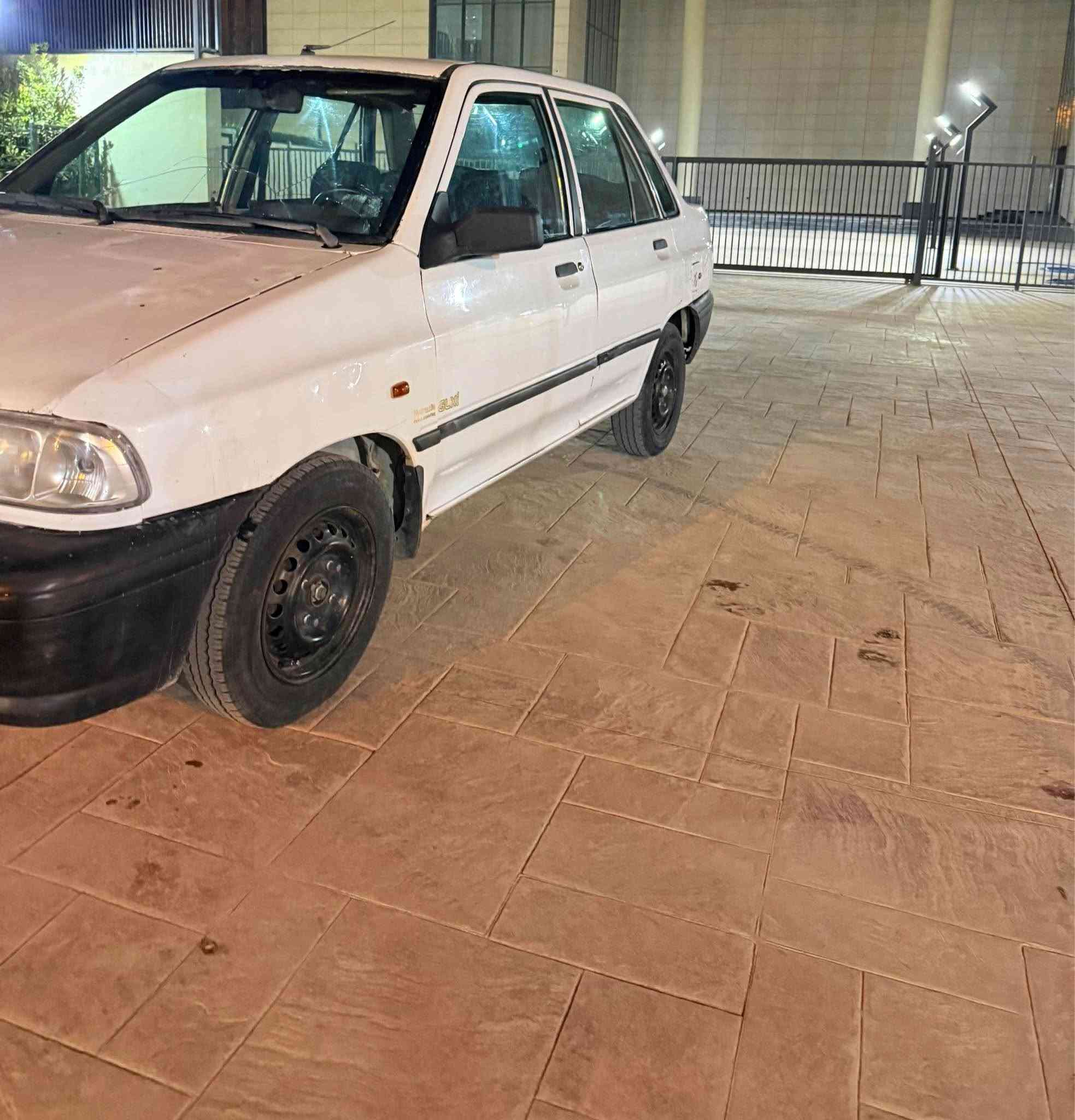 سایپا ٢٠١٠ بۆ فرۆشتن 🚗💥
سەیارەیەکی زۆر پاک و بێ کێشەیە، بە هەموو شتێک بەشەرت دەفڕۆشرێت 
 مۆدێل: ٢٠١٠
 گێر: ئاسایی (عادی)
 بۆیاخ و بەدن: دەعام بۆ دەعام بەشەرت (زۆر پاکە)
 سێرڤس: تازە سێرڤسی تەواوی بۆ کراوە و هیچ مەسرەفێکی تێدا نییە
 سەنەوی: تا ساڵی ٢٠٢٧ تازەیە
 بەشەرتی تەحویل و ڕەقەمکردن بەناوی کڕیارەوە
📍 شوێن: هەڵەبجەی شەهید
📲 بۆ زانینی نرخ و زانیاری زیاتر پەیوەندی بپچڕێنە یان لە واتسئەپ نامە بنێرە:
📞 *********** حلبجة, السليمانية
