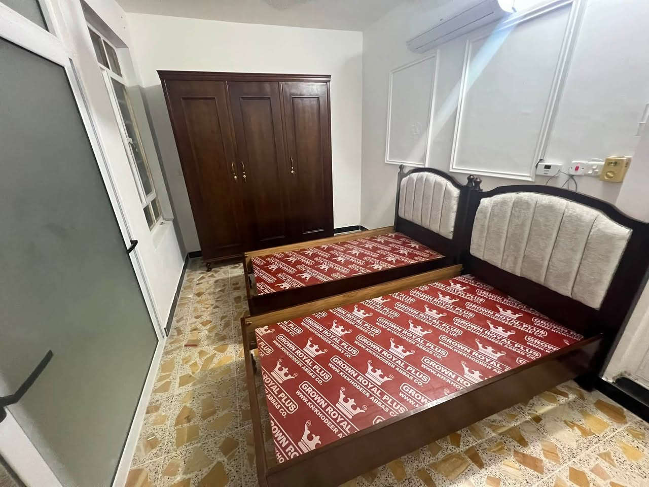 🏠 معرض عصام النجار للأثاث العراقي

إذا تبحث عن الجودة، المتانة، والتصميم الأنيق... فأنت بالمكان الصحيح.

✨ نجارة عراقية بإتقان
✨ تصاميم عصرية تناسب جميع الأذواق
✨ غرف نوم وغرف شبابية بأفضل الخامات وأسعار منافسة

📍 زورونا وشاهدوا أحدث الموديلات.

📞 للاستفسار والطلب: ***********

معرض عصام النجار للأثاث العراقي
الجودة عنواننا... وثقتكم سر نجاحنا.
