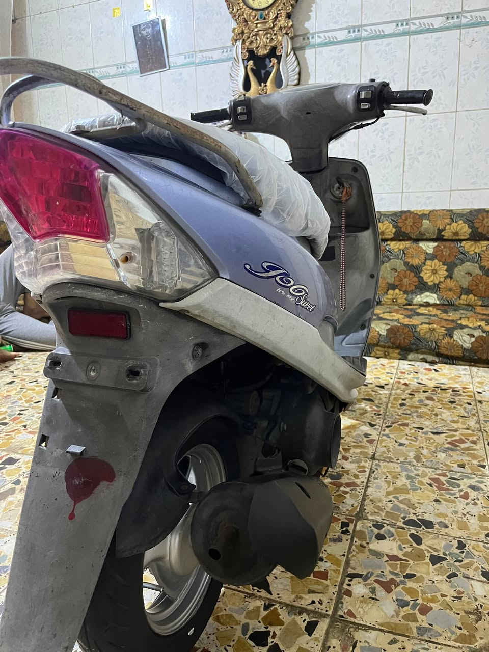سلام عليكم ماكس قجمه للبيع كفاله عامه ختم واحد دراجه جديده ما متعوبه شلعه ومعدل فول شراي طب واتساب سعر 900بيهه مجال قليل مكاني بصره حيانيه رقم***********
