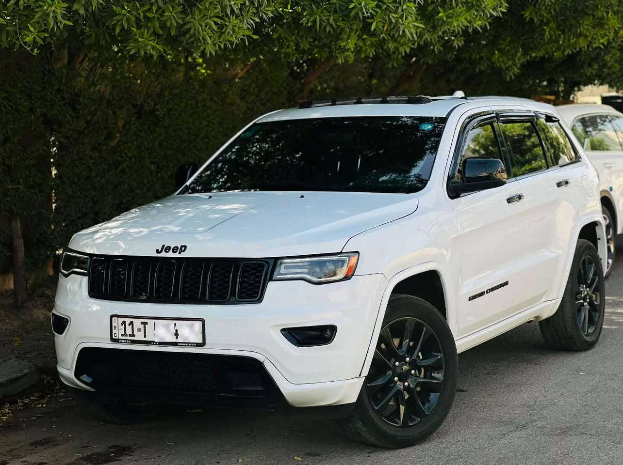 بيع مستعجل
جيب 2019 بلاك توب بدون صبغ فول مواصفات
.
السعر 209 وبيها مجال 

مكاني بغداد *********** رقم بغداد بسمي

حادثة جدا بسيط تبديل جاملغ وبنيد نفس لون

ماشية 66
محرك 3600 مكفول من كلشي
بصمة تشغيل 
فتحة
رادار جانبي
كشنات حار
فور ويل
سبورت 
تشغيل عن بعد
دمام صوت الباين
كشنات حضن
ويل حجم 20 بلادي
تخم تاير جديد 
كامرة خلفية دوارة
شاشة كار بلي مع نظام ملاحة GPS
حساس خلفي 
كشنات حضن

السيارة كلش جديدة بدون لا شخوط ولا بارد ابد
