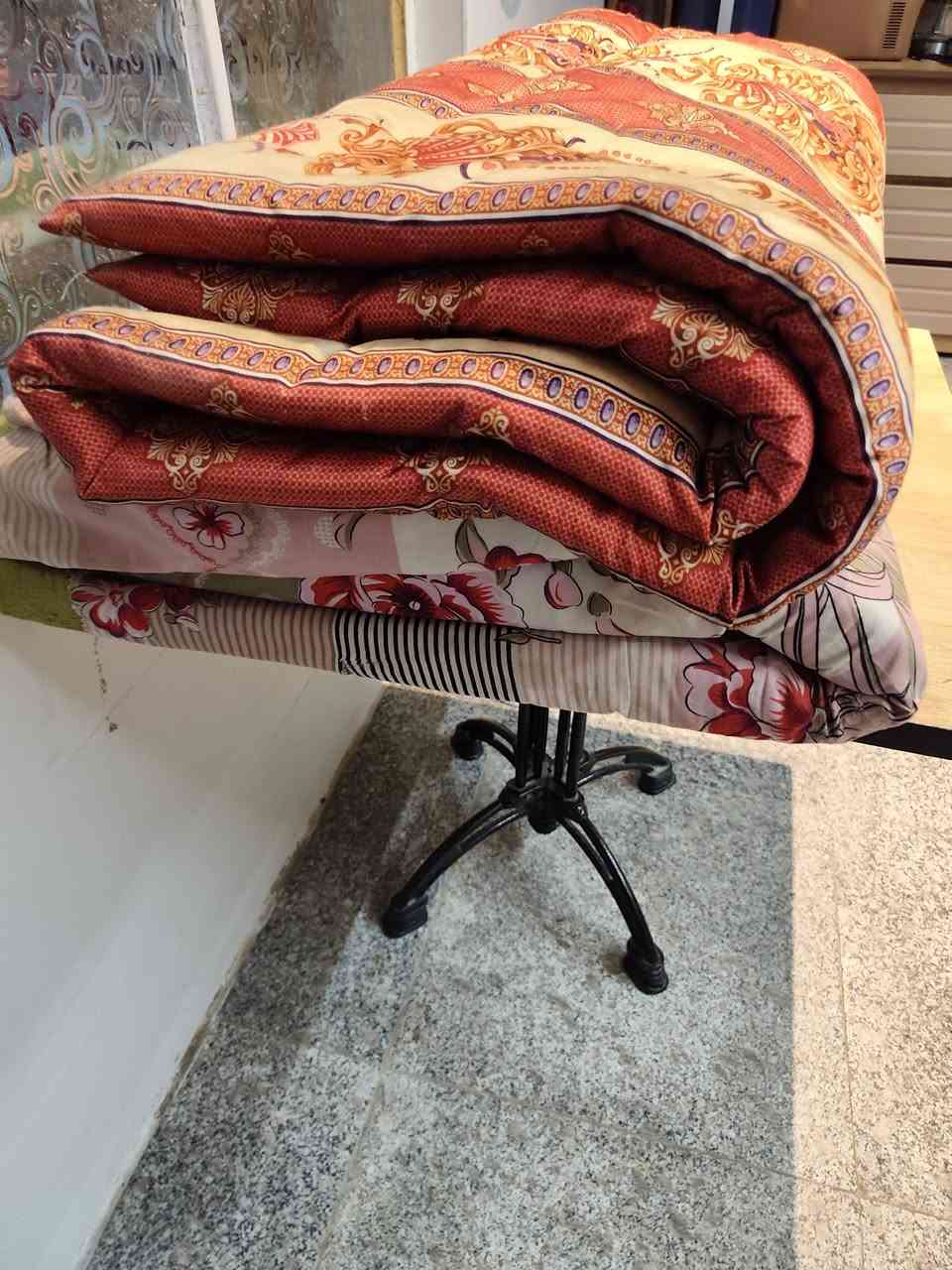 للبيع لاطارات بكربلاء  للبيع ***********ادواشك طبي اصلي وبردات للبيع

نص مكتوب في الصور:
- +964 783 107 3985
- قبل ٣٨ دقيقة