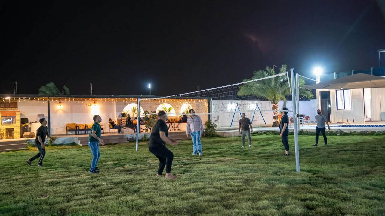 مزرعة للإيجار اليومي 🏡🌳
📍 الموقع: بغداد –ابو غريب

✔️ أجواء هادئة ومناسبة للعوائل

✔️ مساحة واسعة وخدمات متوفرة

✔️ مثالية للراحة والونسة

📌 للحجز والاستفسار يرجى الاتصال أو المراسلة على واتساب: 

 📞 ***********

 موثق في تطبيق اجرلي لسياحة المزارع في العراق 🇮🇶
