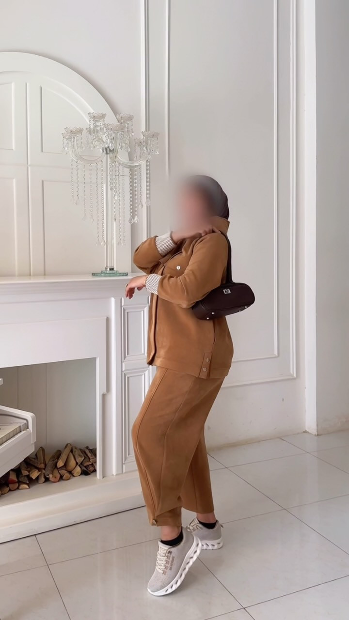 سوت نسائي • قياس خاص • الوان الموسم