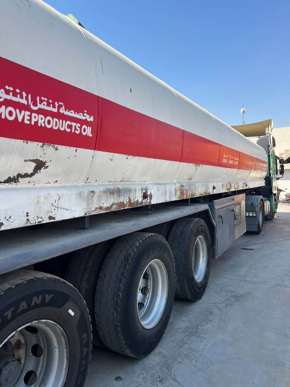 اكتروز مديل 2002 جابو طخم تايه تانكي جوبليس طوناج جي بي سي تصريح امني سياره كامله من جوا شغل السعر 270 $ وبيها مجال الموقع موصل 

الكورك / ***********
الاسيا / ***********
