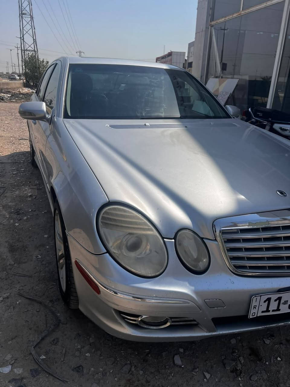 السلام عليكم مارسيدس W211 موديل 2007 رقم بغداد سنويه باسم صاحبها محرك350cc __٦سلندر سياره جاهزه ونضيفه 
تواصل على الرقم***********-***********
