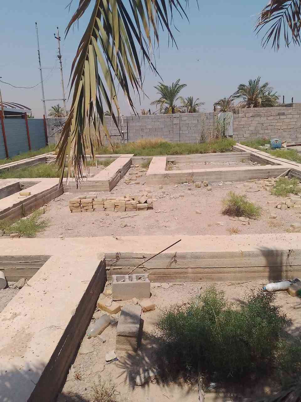 يا الله قطعه وقف سني اصولي مسجله باسمنا مساحه ٣٠٠متر واجهه ١٢نزال ٢٥ حمدان كوت الصلحي السعر ٥٠ بيها بتلو شارع تبليط ماي كهرباء كافة الخدمات للاستفسار خاص او واتساب *********** بيع مستعجل
