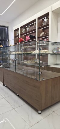 عارضات حلويات • ارتفاع ١٤٥ • جام سيكوريت