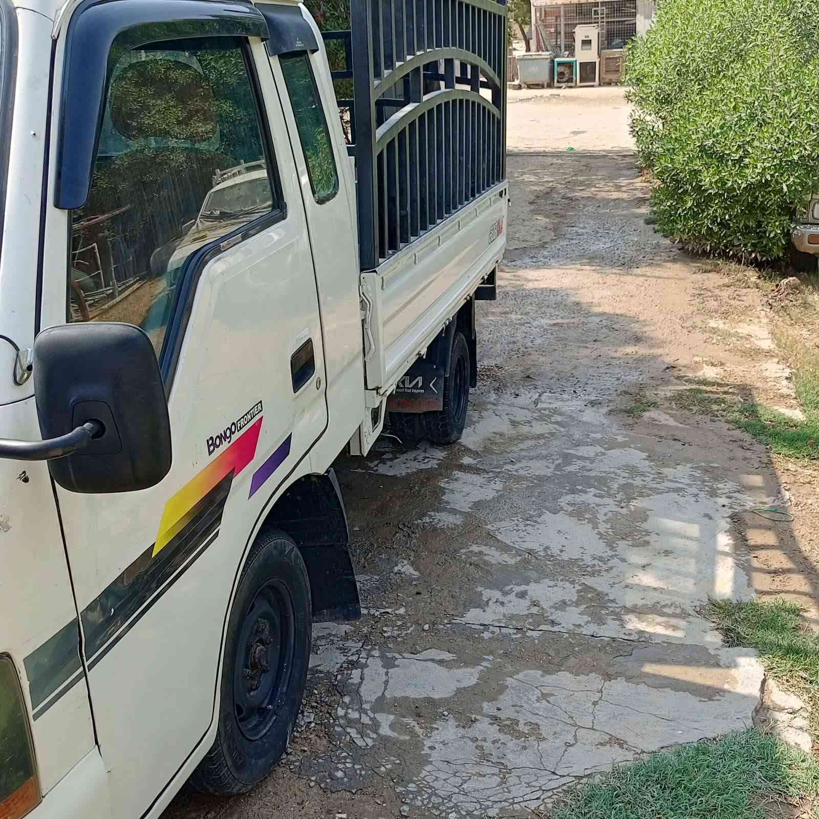 لا توجد تفاصيل

نص مكتوب في الصور:
- كروب بيع وشراء كيا حمل 96 مجموعة عامة اسير الجروح الأشخاص الموقع شعور/نشاط كيه موديل لفين سياره كفاله عامه كير محرك عامه مكانه بغداد ابو غريب رقم سياره انبار*********** إضافة وسائط +10 إضافة مجموعات نشر