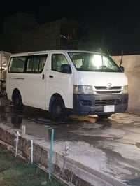 كيا هايسه • مكينه وگير زين • ٢٠٠٨