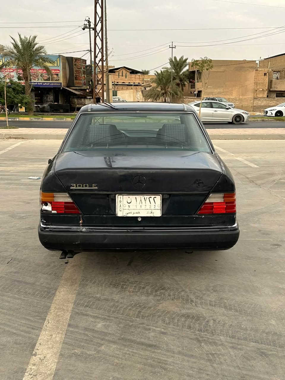 مرسيدس دب • ١٩٩١ • رقم بغداد