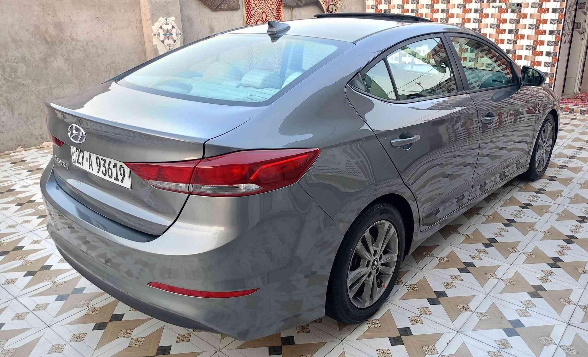 سلام عليكم   النترا 2018 رقم ذي قار حره تحويل ثاني يوم وارد أمريكي حادثه تبديل بنيد فقط بدون دواخل والباقي ليبل واحد لاضربه لاتبديل لافتح لاصبغ مكينه 2000دوش شرط مامفتوحه لاتبخير ولاتنقيص كير حداديه تبريد ثلج تدفئه شغاله كهربائيات كله شغاله حجئر صالنصه موجود بلادي ماشيه 70 الموصفات فول واحد على واحد بصمه تشغيل بصمه أبواب بصمه جنطه فتحه بلقماره شاشه لمس بلاد كامره دواره فول تحكم جهتين مثبت سرعه مانع انزلاق تقليل وقود حساسات اشاير بلمري تحكم امرايات دواخل لون عسلي تدفئه بلكشنات ويل كب تخم تاير جديد مكاني شطره  السعر 119 وبيه مجال***********
***********
