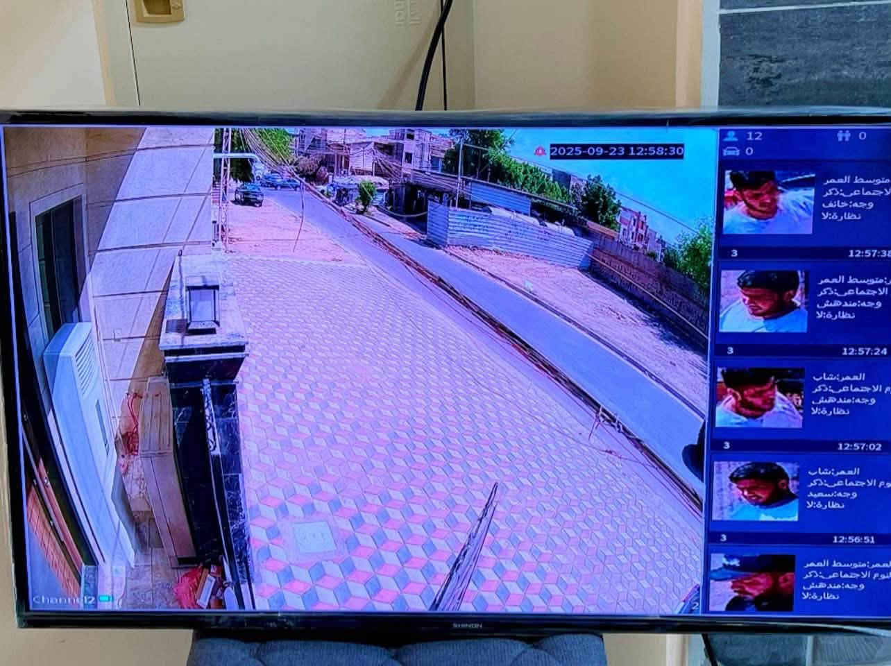 اعمالنا في حي حطين 
منظومة 4 كاميرات تجميع بأعلى المواصفات
مع خاصة الذكاء الاصطناعي 

خاصة الذكاء الاصطناعي هي:-
1️⃣ - تصوير اي شخص يصلك قرب المكان بصورة خاصة صوت 
     وصورة ولقطة فديو ١٠ ثواني .
2️⃣-ممكن تحديد الأشخاص المخولين من قبل النظام بعد 
       ادخال بيانات من قبل المستخدم.
3️⃣-تفعيل إرسال صور الأشخاص على الهاتف.
4️⃣- حفظ صورة آخر شخص كان بالموقع قبل فقدان او 
         سرقة جهاز وإرسالها على الهاتف

منظومة دهوادقة 5 ميكا فول كلر صوت وصورة 

📌المواصفات
🔺4 كاميرات دقة 5 ميكا فول كلر صوت وصورة دهوا اصلي
     دبل لد ( تصوير ليلي نهاري ملون حتى بدون انارة)

 🔻ديفيار 4 جنل دقة 5 ميكا نوع دهوا يشغل كل انواع 
      الكاميرات ويدعم تسجيل الصوت مع تصوير الوجوه 
     والتعرف عليها بالذكاء الاصطناعي 

🔻هارد 500 كيكا .

🔺كيبل رولة 100م مسلح ونحاس ومقاوم كافة الظروف الجوية 

🔺جهاز يو بي اس نوع ليثيوم اصلي يشغل منظومة الكاميرات 
     مع منظومة الانترنت ٣ ساعات حقيقي ويعتبر جهاز حماية 
     ومنظم فولتية وتلغي كافة المحولات

🔻بوكسات عدد 4 خاصة بالكاميرات لحماية الفيش من 
     الرطوبة والعبث وتعطي شكل لائق للكاميرات

🔻فيش كامله خاصة بالكاميرات

🔺كيبل اج دي مسلح

🔻ممكن ربط المنظومة على الانترنت وتراقيب وانت باي 
     مكان بالعالم

🔺ضمان سنه حقيقي للكاميرات والديفيار 

🔴لمزيد من المعلومات مراسلتنا على الخاص او الاتصال على الرقم
***********
***********مهندس محمد

نص مكتوب في الصور:
- 2025-09-23 12:58:22 Channel1 Channel2 Channel1 Channel1 12 0 0 12 0 العمر: متوسط العمر النوع الاجتماعي: ذكر وجه: خائف نظارة: لا 12:57:38 العمر: متوسط العمر النوع الاجتماعي: ذكر وجه: مندهش نظارة: لا 3 12:57:24 العمر: شاب النوع الاجتماعي: ذكر وجه: مندهش نظارة: لا 3 12:57:02 العمر: شاب النوع الاجتماعي: ذكر وجه: سعيد نظارة: لا 3 12:56:51 العمر: العمر النوع الاجتماعي: ذكر وجه: مندهش نظارة: لا
- 2025-09-23 12:58:27 12 0 12:57: 12:57:24 12:57:02 12:56:51
- 2025-09-23 12:58:30 12 0 3 متوسط العمر اجتماعي:ذكر وجه:خائف نظارة:لا 12:57:38 3 متوسط العمر اجتماعي:ذكر وجه:مندهش نظارة:لا 12:57:24 3 العمر:شاب م الاجتماعي:ذكر وجه:مندهش نظارة:لا 12:57:02 3 العمر:شاب وم الاجتماعي:ذكر وجه:سعيد نظارة:لا 12:56:51 العمر:متوسط العمر النوع الاجتماعي:ذكر وجه:مندهش نظارة:لا Channel 2 SHINON