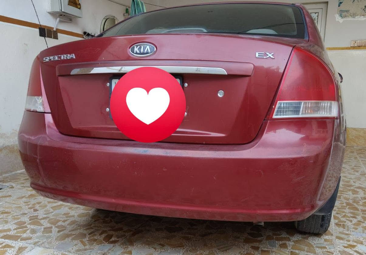 متاح للبيع سياره اسبكترا بسمي رقم نينوى بي كاربون بانزين موديل 2009 حجم محرك 20 تبريد ثلج ❄️ وتدفئة 🔥 سياره بي قطعتين بونيت رش فقط بدون أضرار بطانة سكن بي ضربه خفيفه شبرين فقط محرك معمره صوت مكينه اخرص ناعم تخم سياره كلها جديده أمامي وخلفي باتري جديده يعني دينار ماتصرف مال جناي بعد مكان سياره تلعفر سعره 88 بي مجال شي بسيط ارجو منكم إلي مو شراي لايتصل فقط لل شراي ذكرت تفاصيل سياره كلها داخل سياره مغلفة أرضي وكشنات مغلفة 
رقم هاتف آسيا ***********
رقم هاتف كورك ***********
