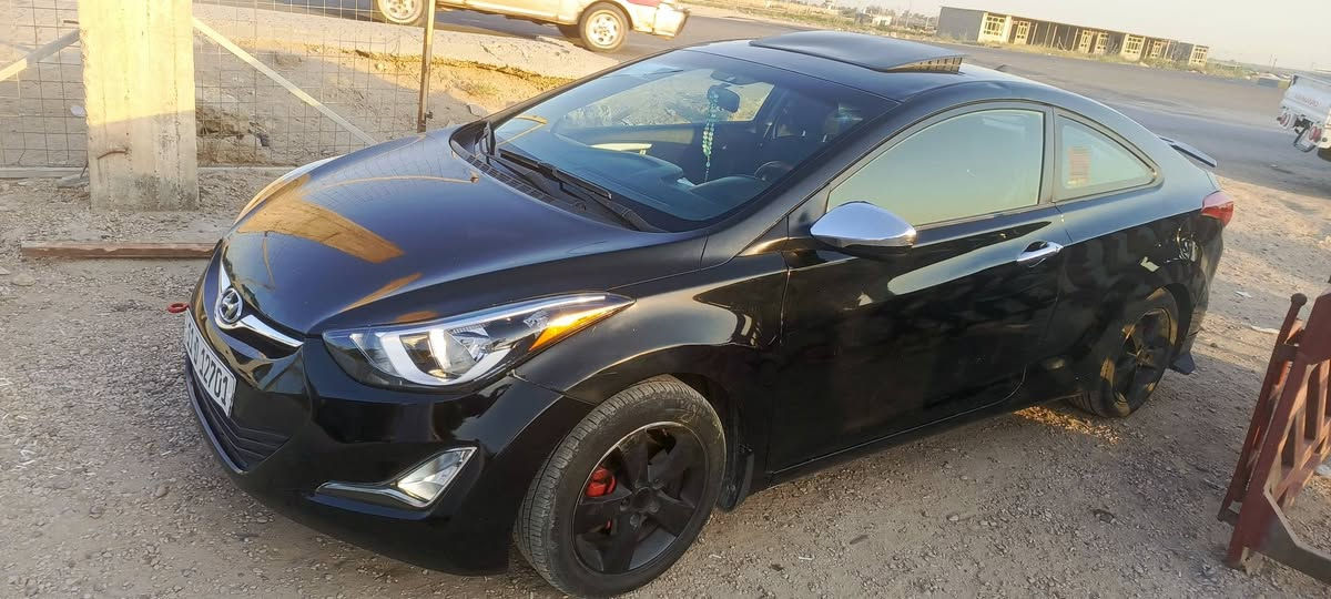 النتره موديل 13امحدثه16محرك 2000سياره جاهزه من محرك وكير وتبريد وكهربائيات هزه جديده لشهر 12بسمي السياره امريكيه ضرره جنطه ومصبرغه احزام تخم تاير السياره ب75وبيه شي بسيط حك الجيه مكانهه ابو اغريب ***********

