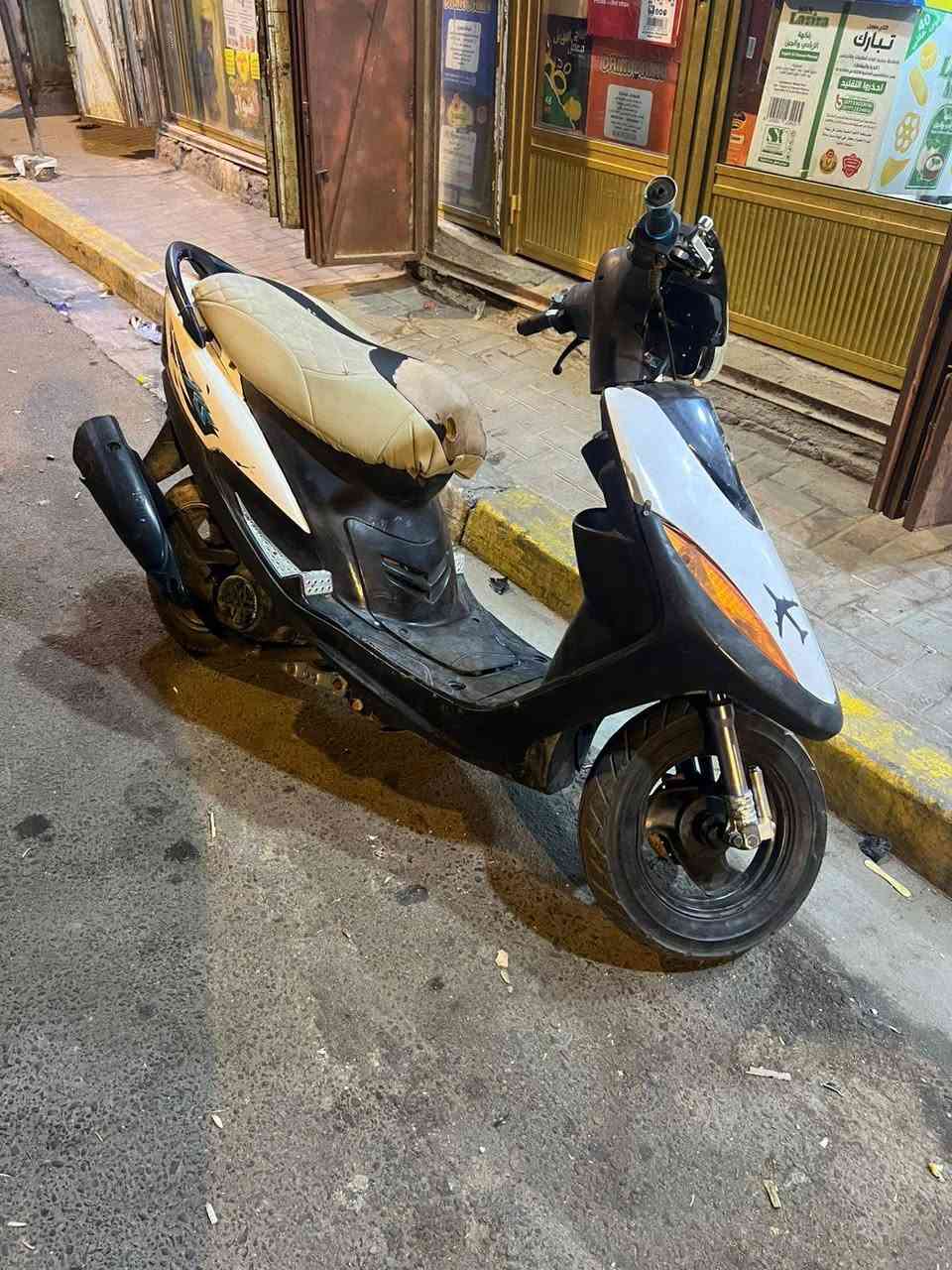 دراجة ماكس عدلة
سلام عليكم دراجة ماكس عدلة للبيع الدراجة مفتوحة بوشه 49 الدراجة حتى ما غاسلها يعني مرتبة وخدمية حلوة العنوان البصرة الحيانية حي الحسين متواجد واتساب وشريحة ***********
