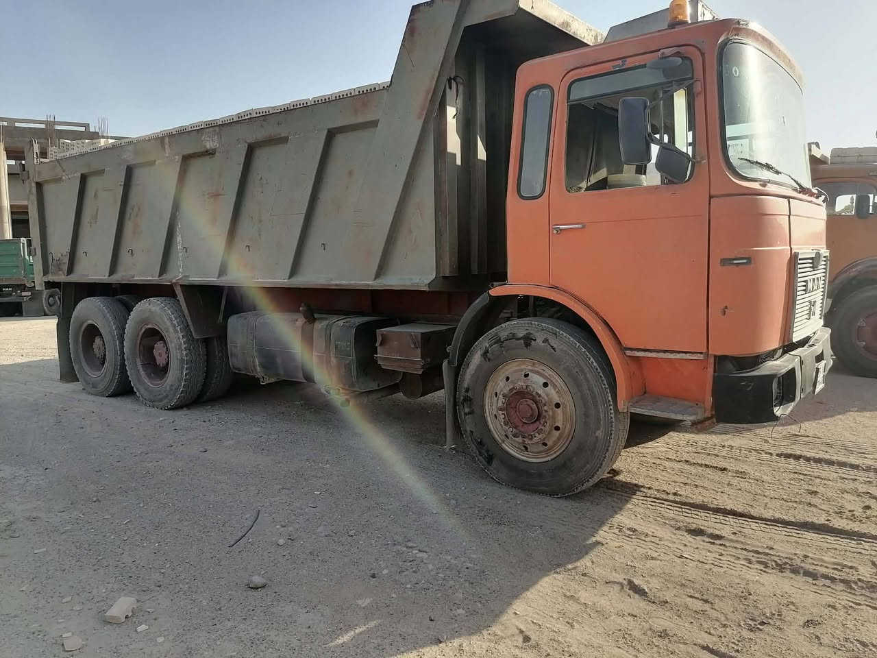 سلام عليكم مان للبيع موديل 81 مجموعه بلاد مال مان تخم تاير ما بيهه اي نقص كبل للشقل رقم نكليزي تحويل ثاني يوم  السعر *********** غير متواجد على الفيس
