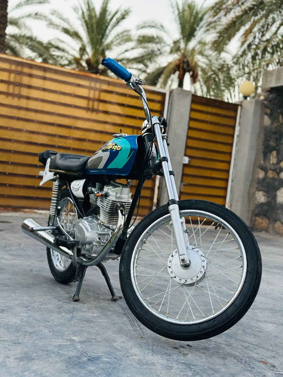 سلام عليكم. دراجه اللبيع ، دراجه شوفت عينك جديده  الشاصي 22 باقي  كلله 26  💙***********
