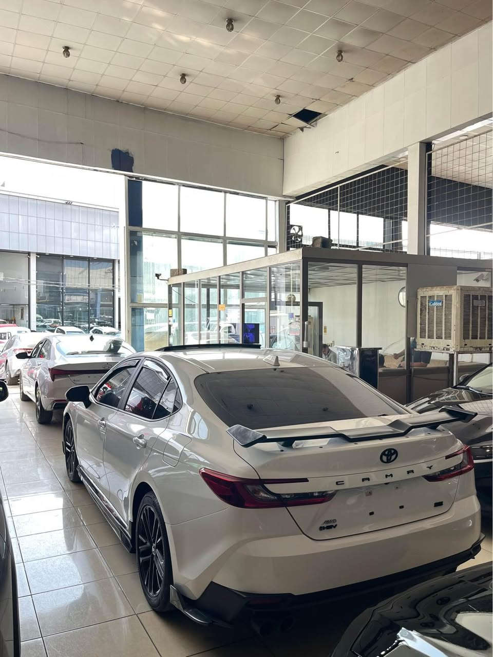 Toyota Camry 2025 se plas hybrid 
جملغ ربع بنيد صبغ شويه بطانه في شاصي شرط
ارباك ستيرن سستم شركه
فحم رادار بيلادي شركه
سعر / ٢٣٥ مجال بسيط
موصفات
فتحه
شاشه كبير
كاميره
حساس
قودي رادار
قودي ايشاره
رادار
شاشه الكتروني
كوشن كهربايي
تحديد سرعه
لايت ليد
لايت زينون
ويل كه ب
باب بصمه
بصمه
Sport - normal -eco
بريك بصمه
شحن وايرليس

عنوان اربيل 
رقم موبايل *********** أربيل, العراق
