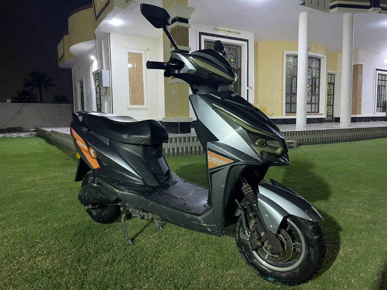 شحن • نضيفه • بطاريات نص عمر