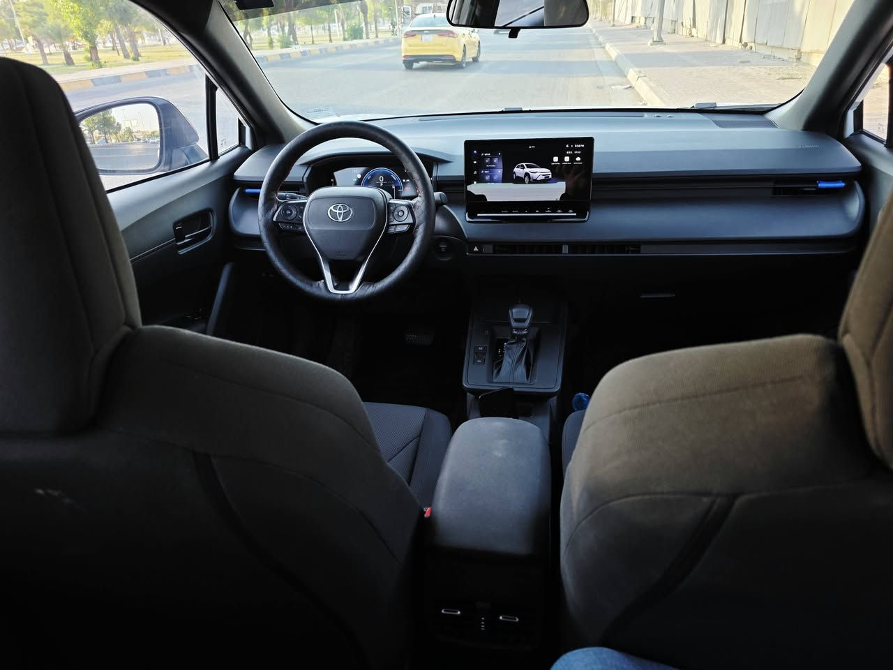 فرونت لاندر  الشكل الجديد
Fortlander 
ماشية  4.000km
مكفولة كفالة عامة فقط بيع 
عليهة بولارايز  كامل ب ٣٠٠$
فتحة سقف 
تبريد قطعتين
رادار 
حساسات
كامرة 
داخل مخمل
عدسات زينون بلادية
لدات خلفية 
 اوتو هولد 
قيادة ذاتية ومثبت سرعة

للاستفسار *********** 
 رقم الهاتف 
السعر 32.250
