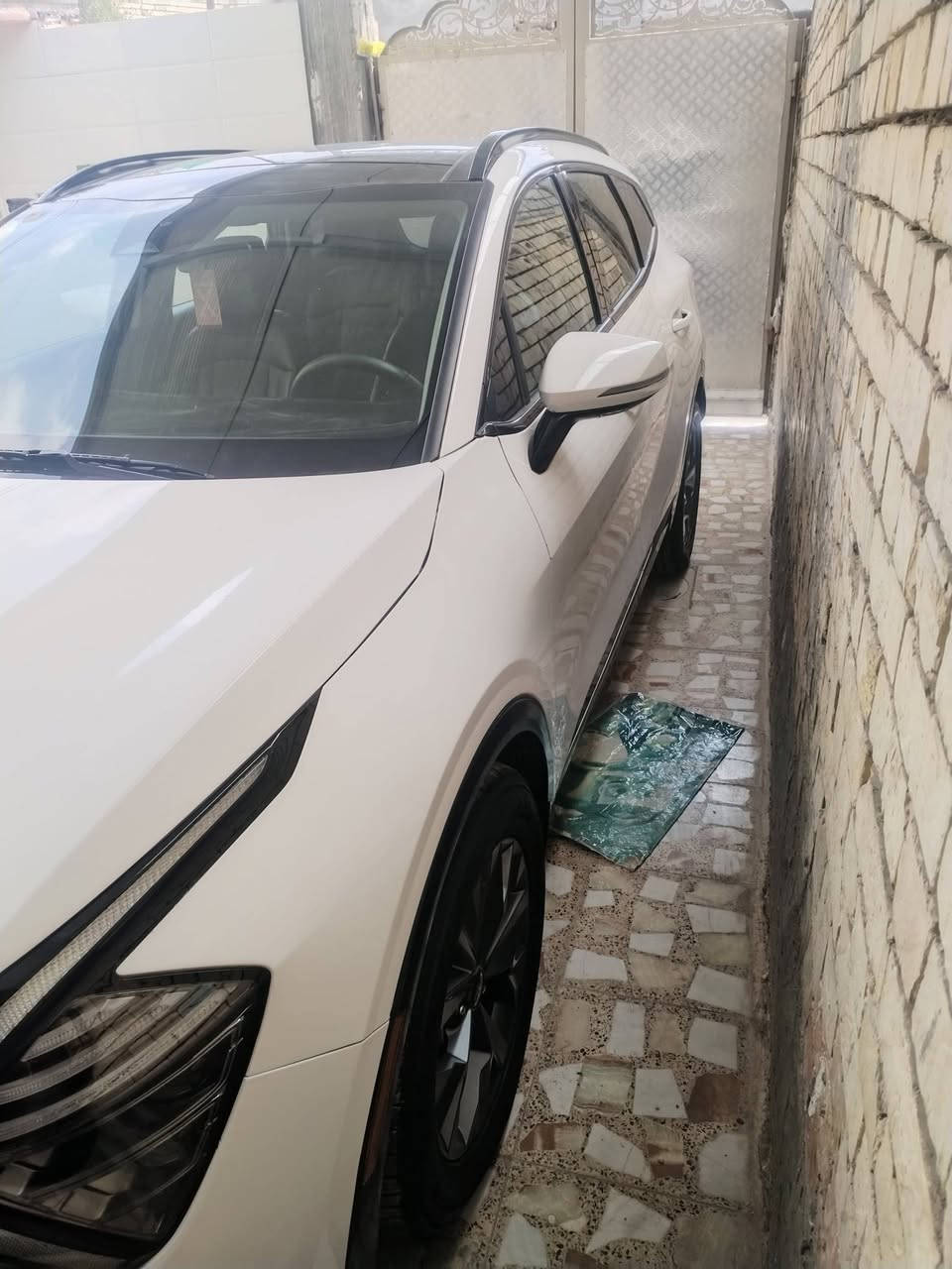 سبورتج مديل 25 اكس لاين  ماشيه 5000 قطعتين فقط لا لغد ولا شاصي مكفول  مرقمه بغداد جسر ديالى  السعر 185 الرقم ***********
