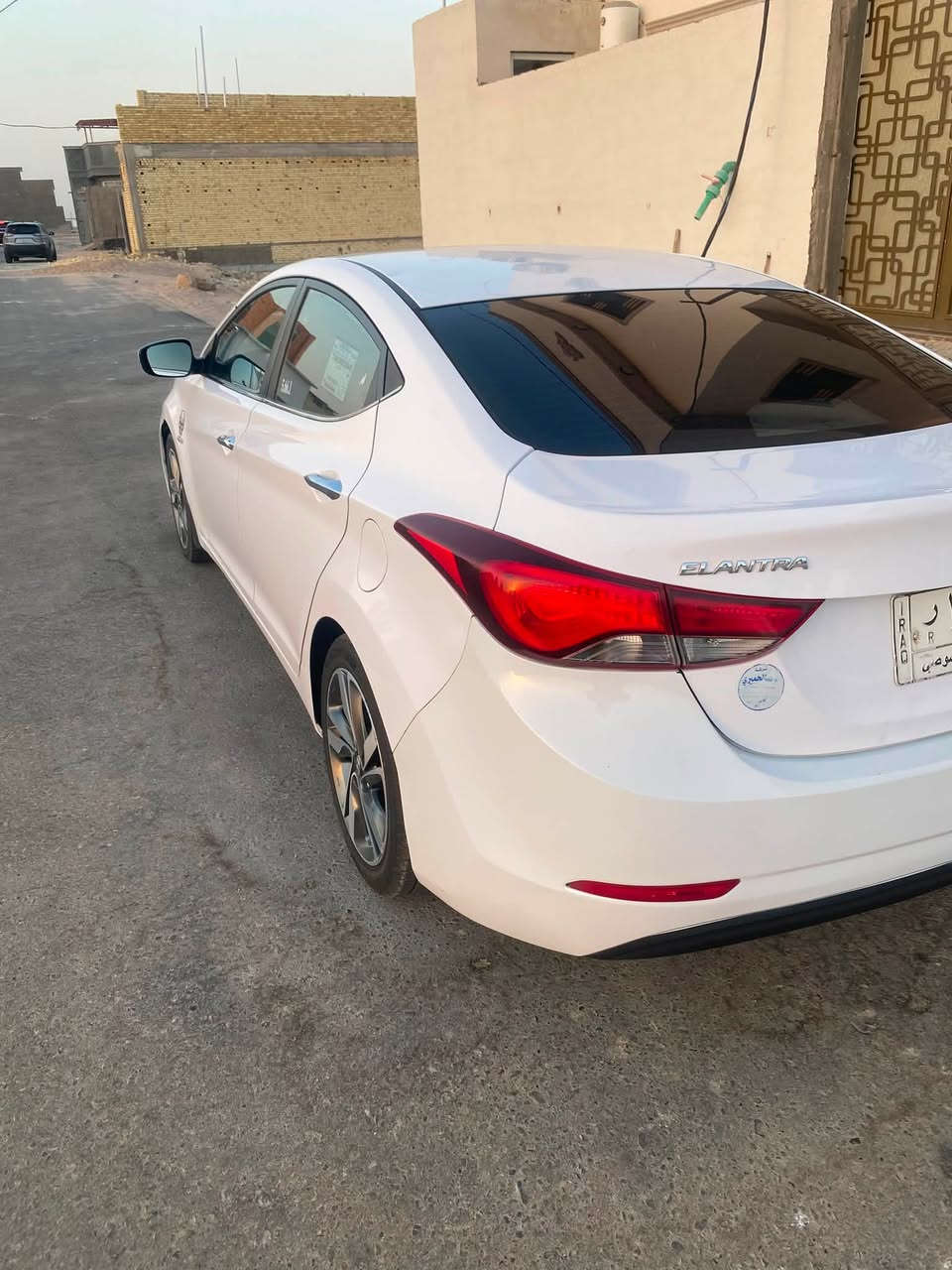 النترا 2015 gls محرك 2000توة مجفت بيهة قطعتين مبدلات اصلي شركة رايدهة ب 110 وبيهة مجال باقي تفاصيل اتصل وتدلل ***********
