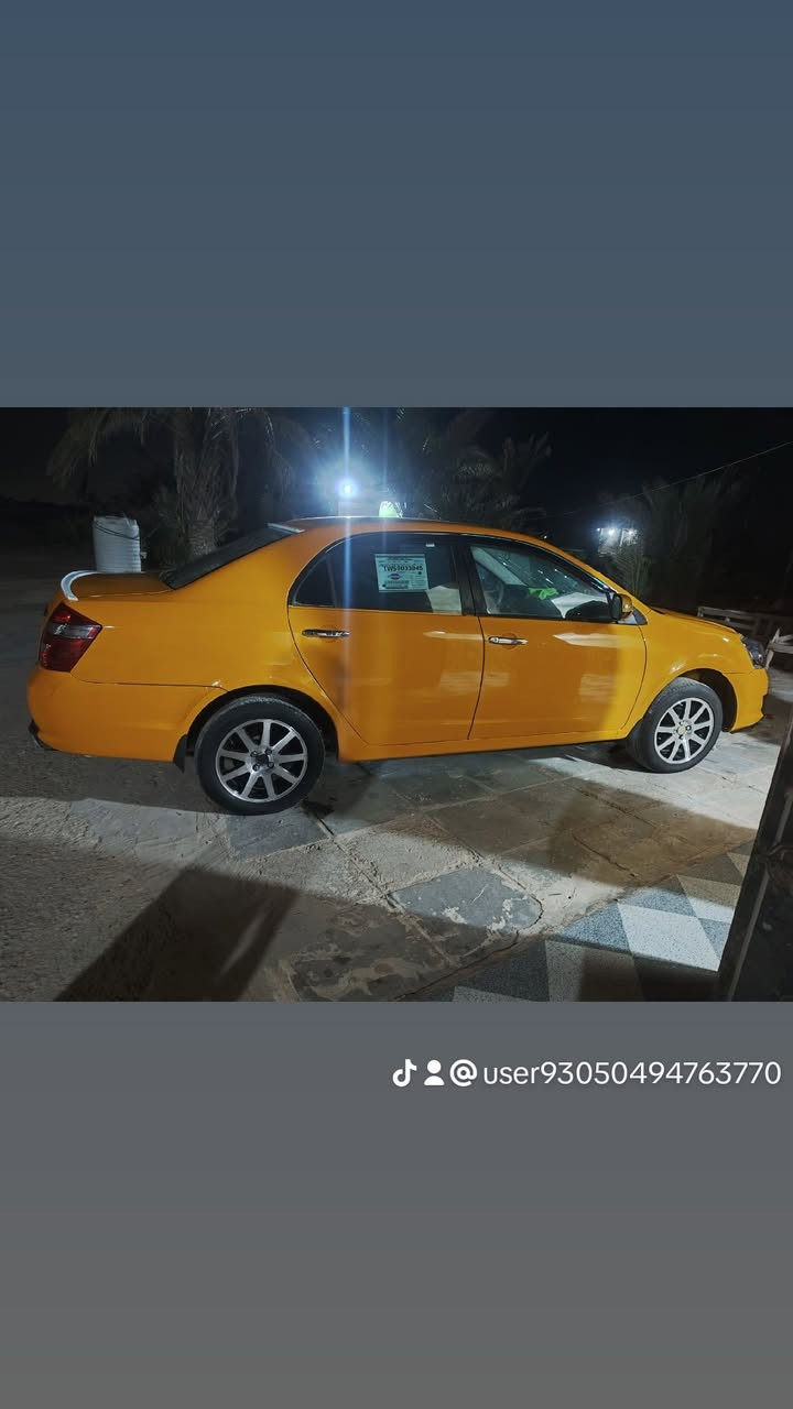 جيلي موبيل 2013 كفاله عامه رشاد صبغ بيها مكينه وغير مقفولات وتبريد مكانها ناصريه رقم بصره باسمي سنويتها ساقطه السعر 45 ***********

نص مكتوب في الصور:
- @user93050494763770