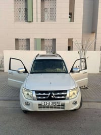 باجيرو GLS • ٢٠١٤ • ١٦٢ الف